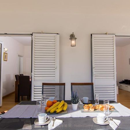 Villa Relax - Beautiful Apartment With Heated Saltwater Pool & Jacuzzi Kaštela 外观 照片