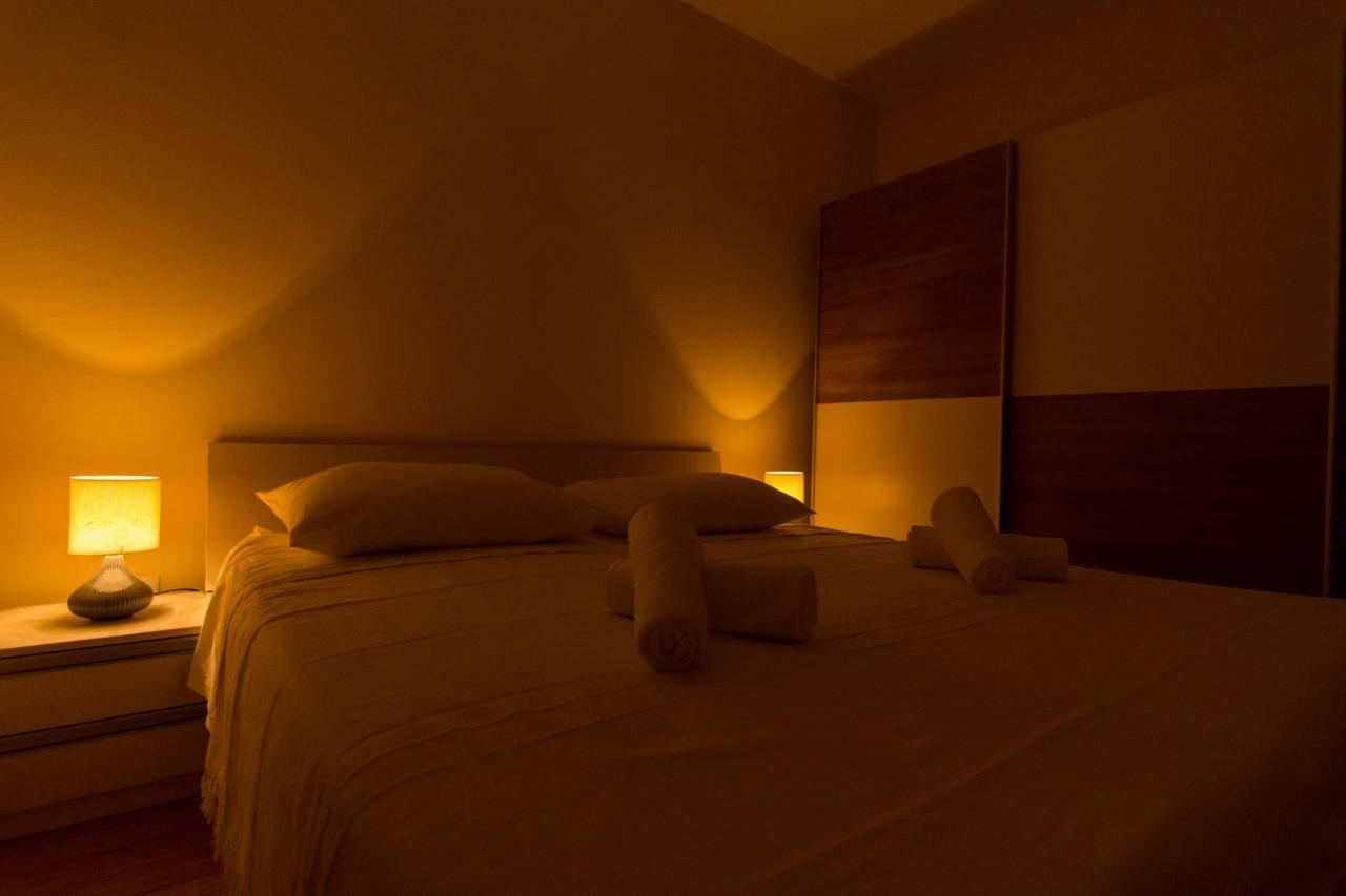 Villa Relax - Beautiful Apartment With Heated Saltwater Pool & Jacuzzi Kaštela 外观 照片